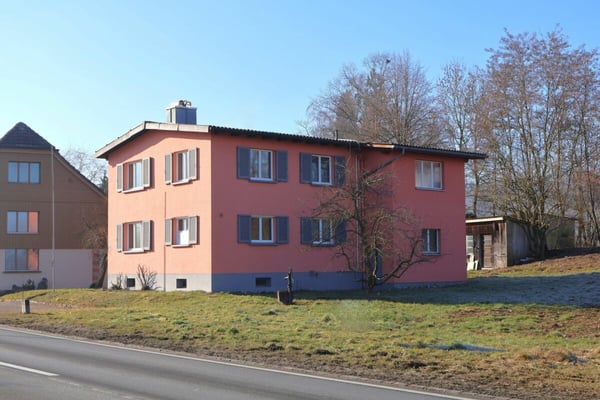 Einfamilienhaus mit Bachanstoss 2