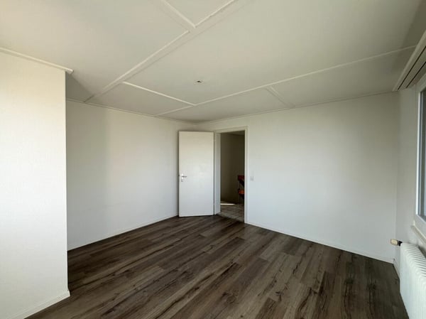 Einfamilienhaus mit Bachanstoss 8