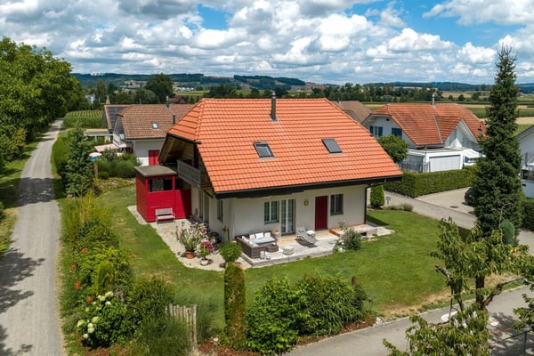 Familienparadies an ruhiger Lage 3