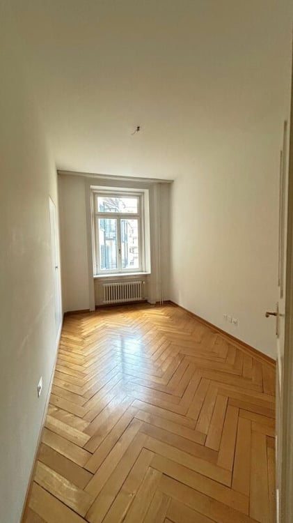Befristetes Angebot Zentrale 4-Zimmerwohnung 4