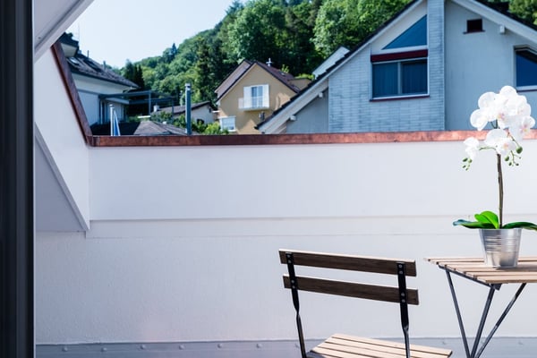 Helle 1 Zimmer Dachwohnung mit Aussicht in Zürich Wiedikon 20