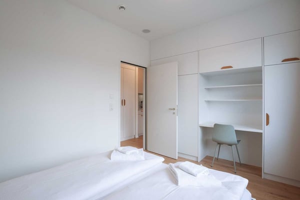 Moderne, frisch renovierte 1 Zimmer Wohnungen mit Balkon 12