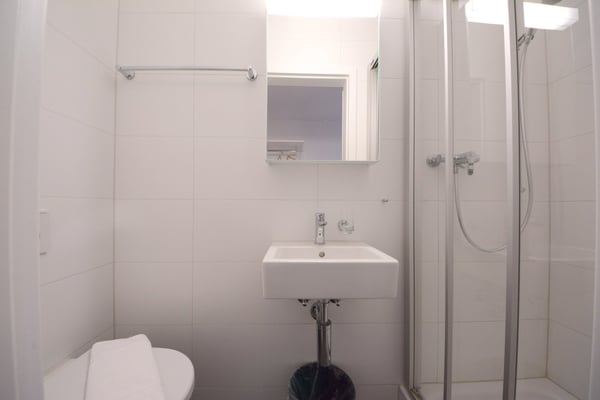 Charmantes möbliertes Studio für bis zu 2 Personen im Zentrum der Neustadt 10