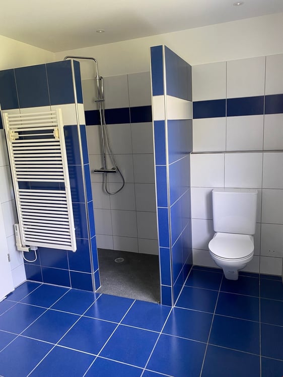 4 1/2 Zimmerwohung, 110 m2,  CHF 1'850 plus  CHF 250.00 Nebenkosten 14