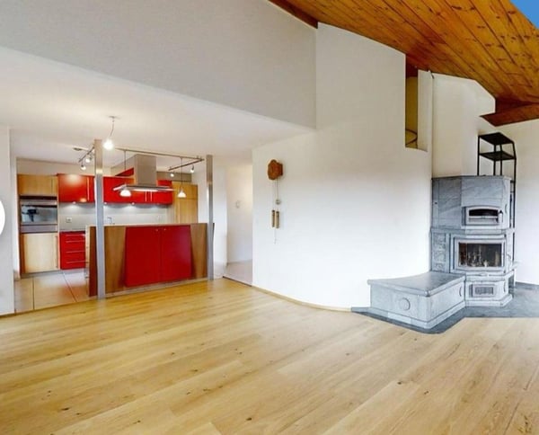Attraktive 5.5-Zimmer-Maisonettewohnung an idealer Lage 2