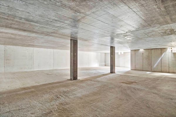 Lagerfläche in neuem Gewerbegebäude 2