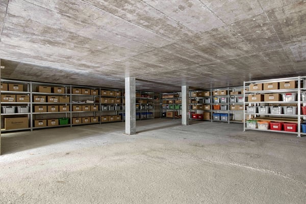 Lagerfläche in neuem Gewerbegebäude 7