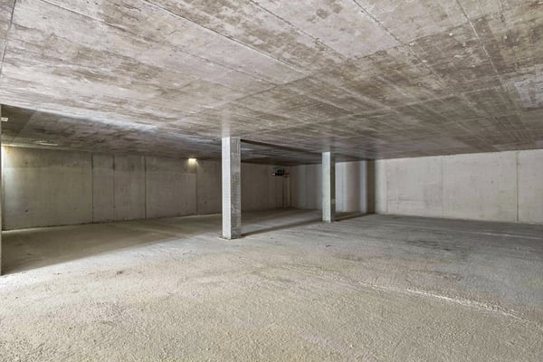 Lagerfläche in neuem Gewerbegebäude 5