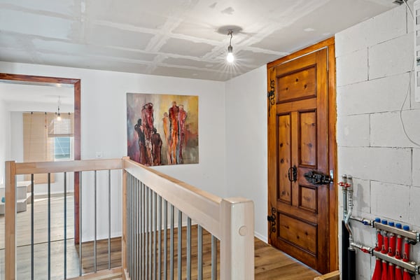 Aussergewöhnliches Haus mit viel Potential 9