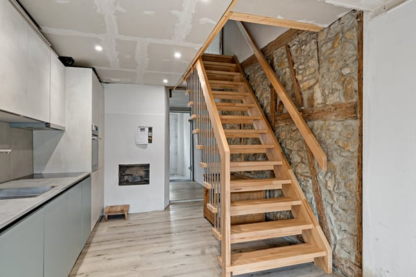 Aussergewöhnliches Haus mit viel Potential 2