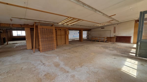 Gewerbe- und Lagerflächen in Unterkulm – Zwischennutzung ab sofort verfügbar 4