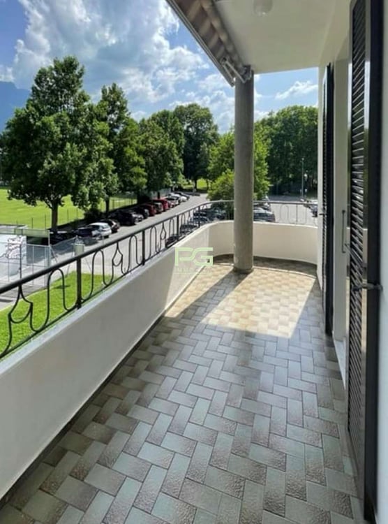 Casa plurifamiliare in zona strategica 8