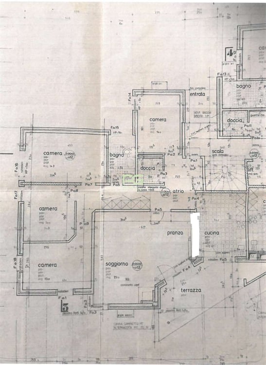 Appartamento con piscina 12