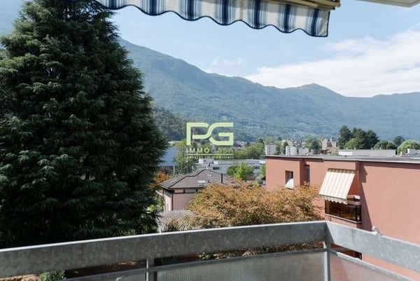 Appartamento 4.5 locali in piccolo stabile 12