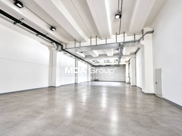 Magazzino - Arbedo-Castione 6