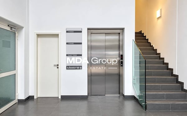 Magazzino - Arbedo-Castione 9