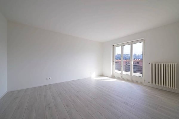 Attico, ampio e luminoso in centro a Chiasso 2