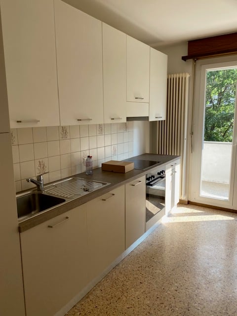Appartamento 3.5 locali con balcone e vista panoramica a Faido 4