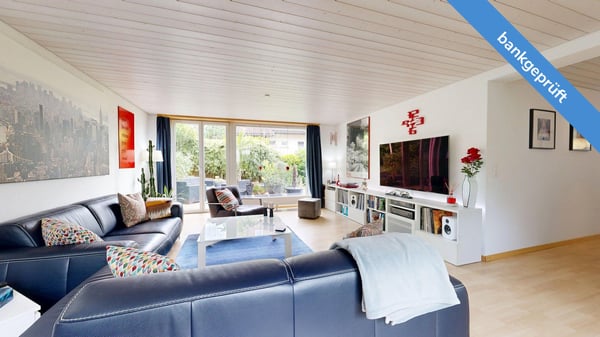 RESERVIERT: AgentSelly - Von Garten umgebene Wohnoase 2