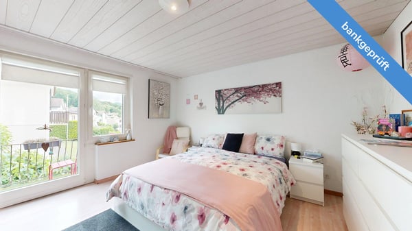 RESERVIERT: AgentSelly - Von Garten umgebene Wohnoase 5