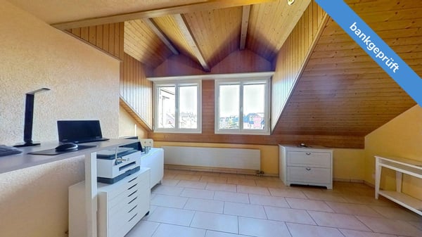 AgentSelly - Charmante Dachwohnung mit Alpenblick 5