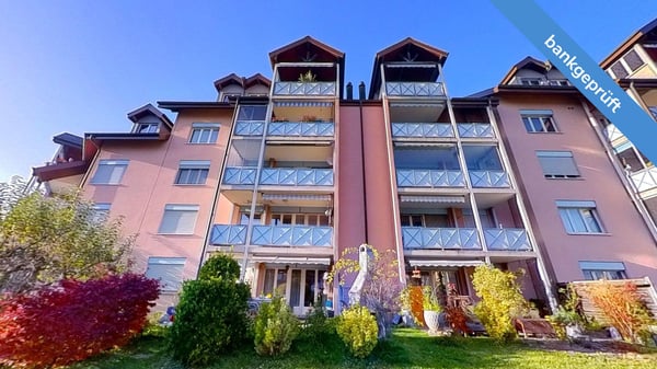 AgentSelly - Charmante Dachwohnung mit Alpenblick 11