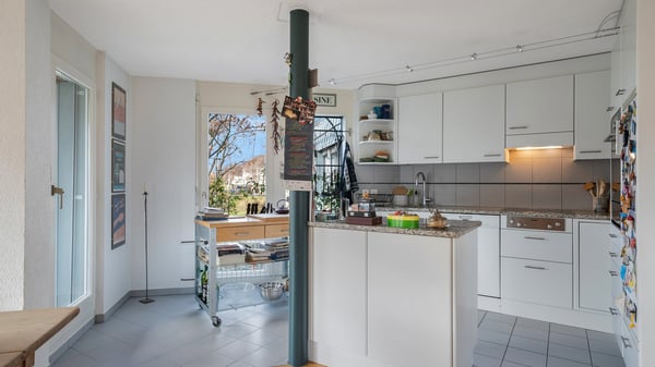 AgentSelly - Zentral gelegenes Wohnobjekt in Oberönz 9