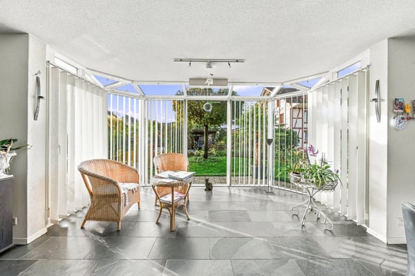 Grosszügiges Wohnen mit Garten 3