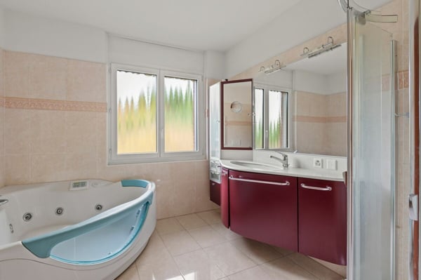 Esclusiva Villa in posizione privilegiata 16