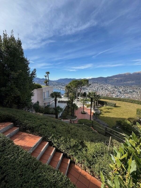 Aldesago 1.5 locali affittato con vista golfo di Lugano