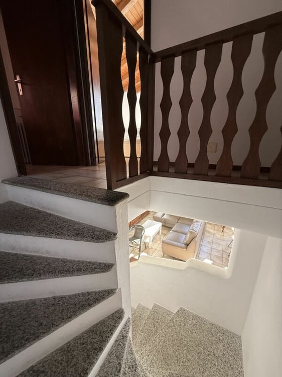 Un complesso di rustici a Brissago. Adatto per l'attività Bed & Breakfast 21