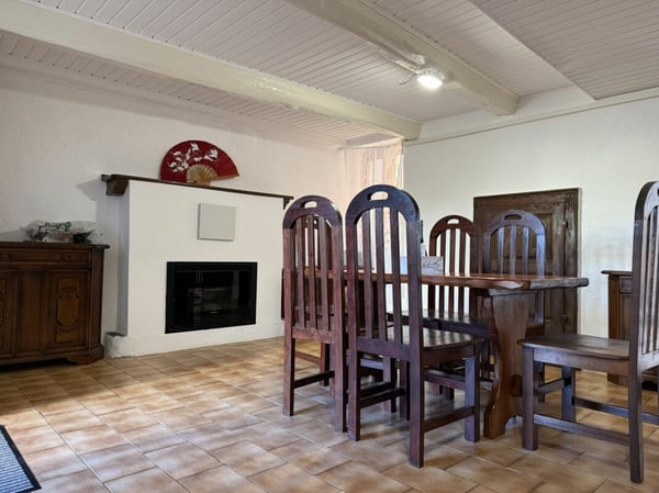 Un complesso di rustici a Brissago. Adatto per l'attività Bed & Breakfast 13