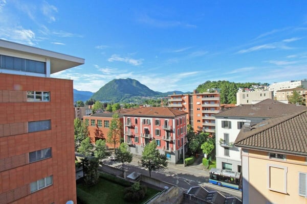 Appartamento 1.5 locali con ampia terrazza - zona prestigiosa di Lugano 12