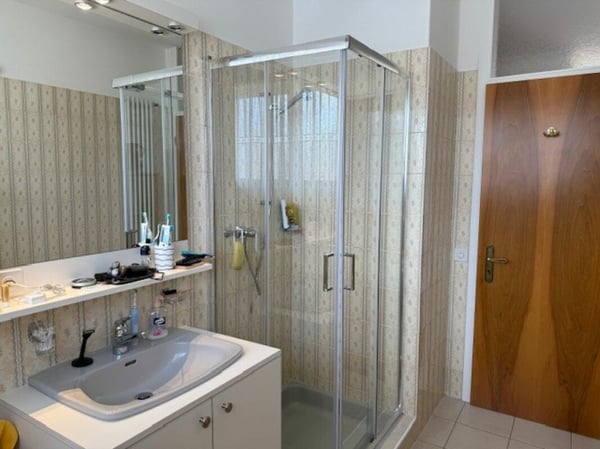 Appartamento 1.5 locali con ampia terrazza - zona prestigiosa di Lugano 8