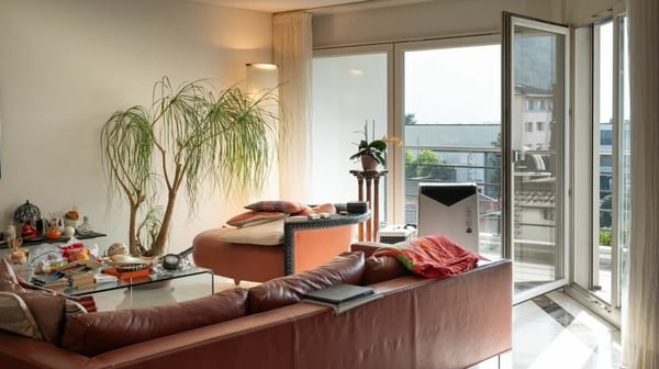 Splendida bifamigliare con piscina - Sementina 18