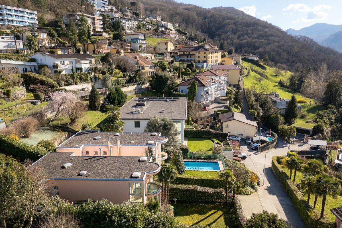 Splendida villa con piscina a Montagnola