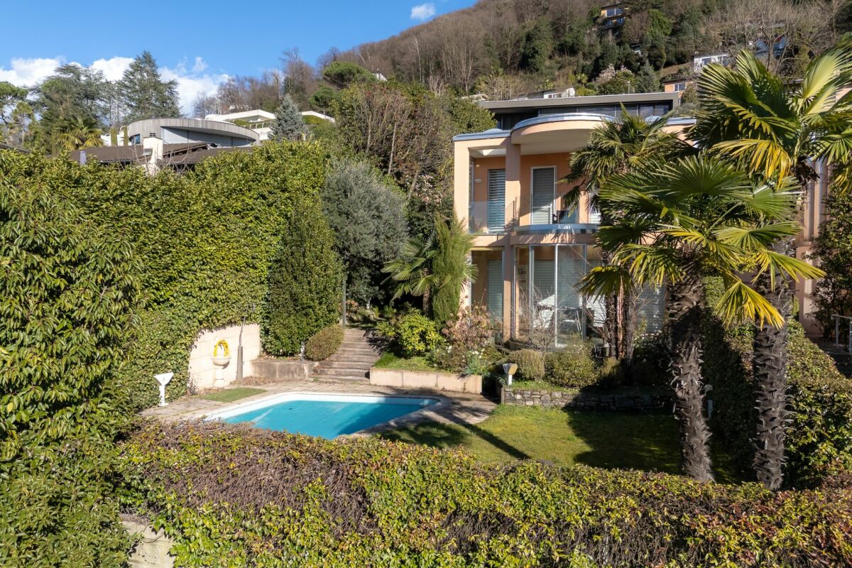 Splendida villa con piscina a Montagnola