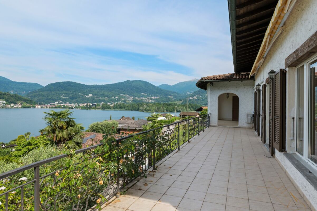 Splendida Villa di prestigio, Carabietta