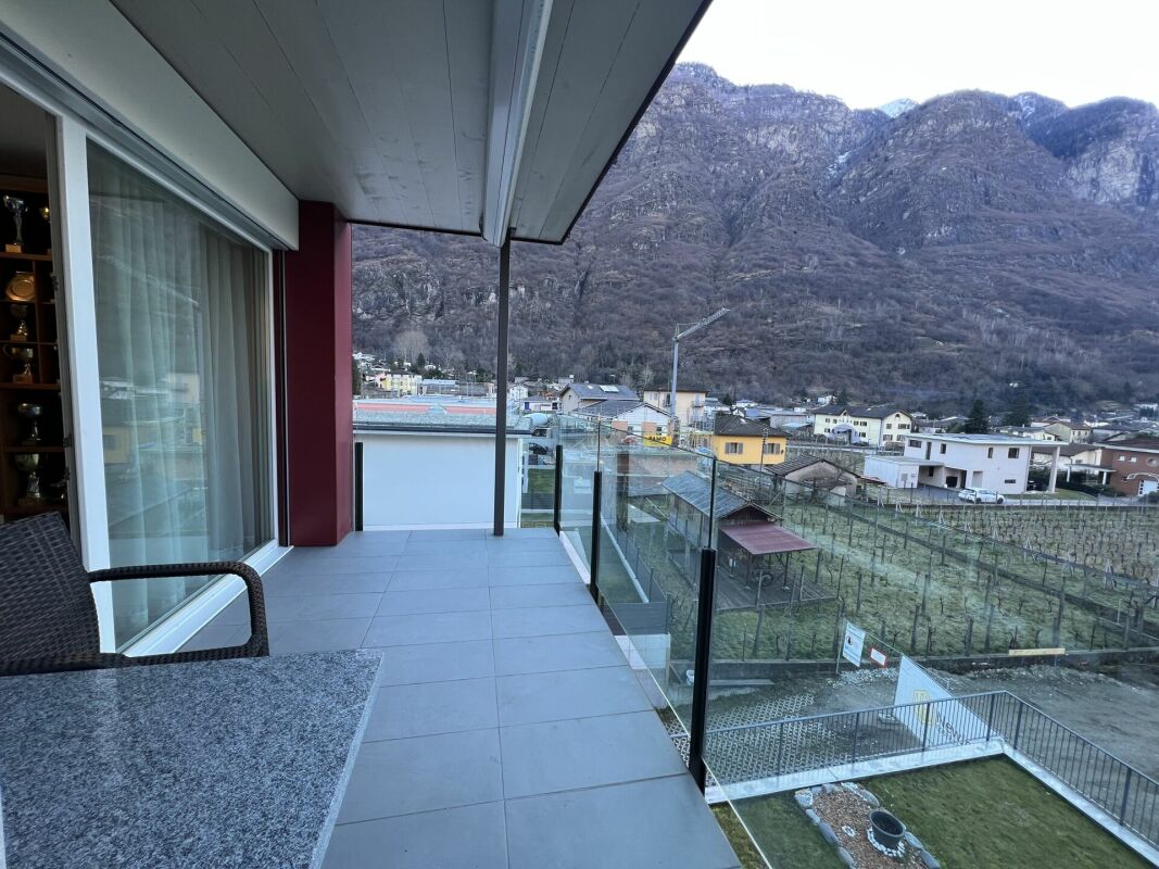 Moderno 3.5 locali a Biasca