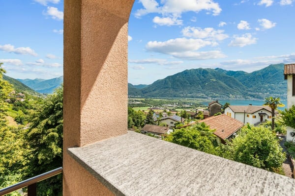 Tenero-Contra splendida casa vista lago in seconda residenza 8
