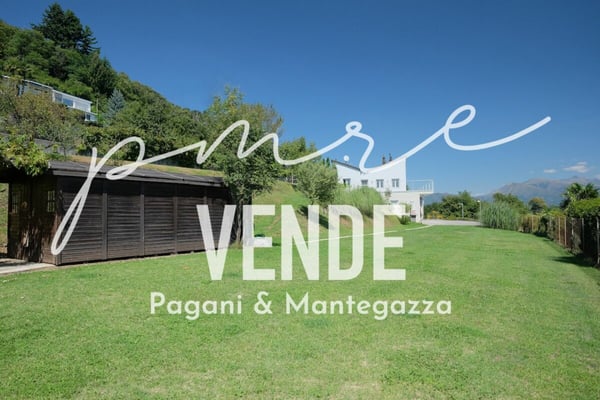 VERNATE | TERRENO EDIFICABILE VISTA LAGO 1