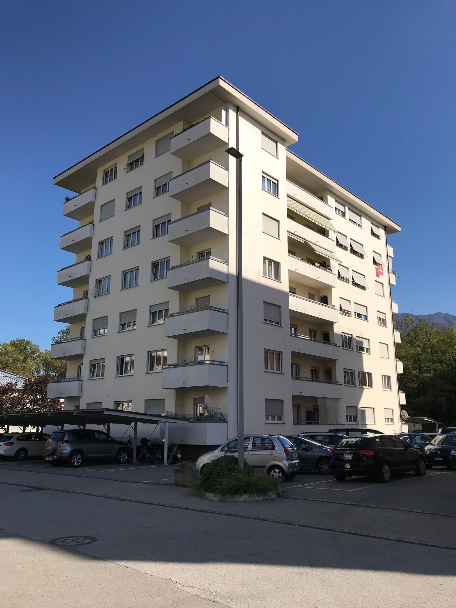 Bild LOCARNO - AFFITTASI 4.5 LOCALI RISTRUTTURATO