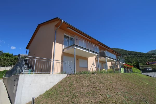 PONTE CAPRIASCA - AFFITTASI APPARTAMENTO DI 1.5 LOCALI CON GIARDINO 1