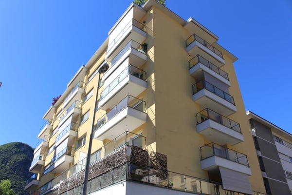 LUGANO - VENDESI APPARTAMENTO DI 3.5 LOCALI 11