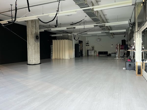 Mieten Sie ein helles Zimmer von 295 mq 4