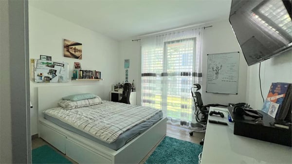 Cadenazzo -Moderno 4.5 con grande giardino privato 7