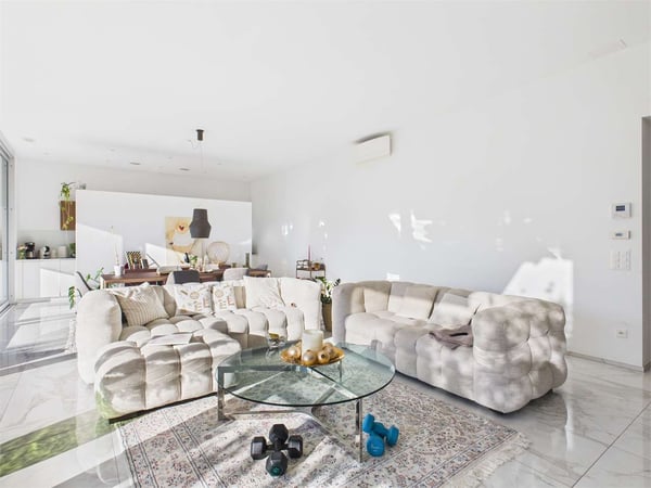 Canobbio - Attico 1.5 locali con vista aperta 2