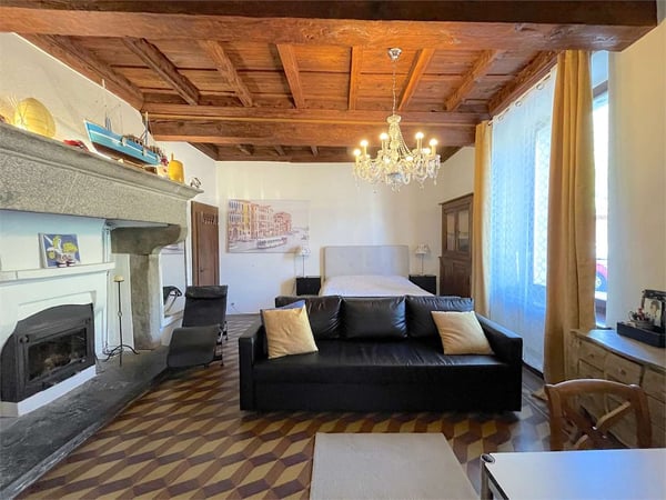 GOLINO - Ristrutturata Casa Ticinese con 5 unità 7