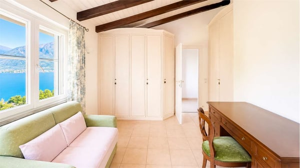 Minusio - Eleganza mediterranea con vista lago mozzafiato 10
