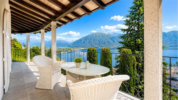 Minusio - Eleganza mediterranea con vista lago mozzafiato 11